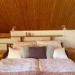 Andiko Vendeghaz Tatil Evi